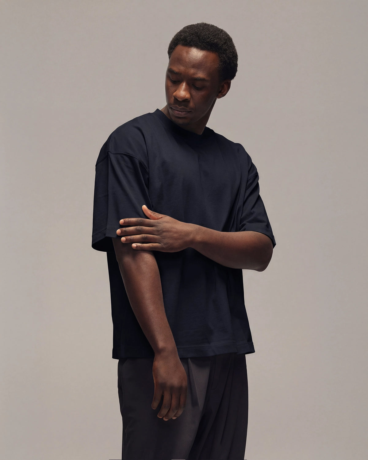 Sixth Bloom House Logo Blank T-Shirt Navy, side view