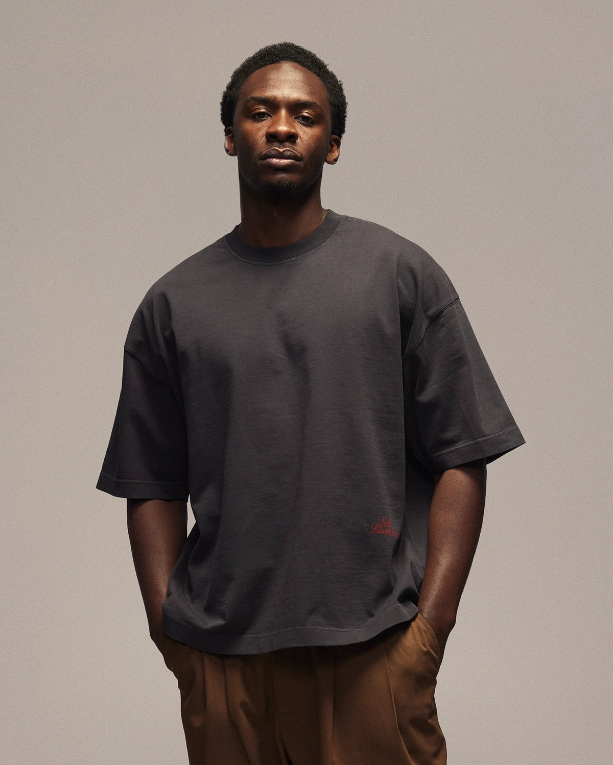 Sixth Bloom House Logo Seasonal T-Shirt Black – front view