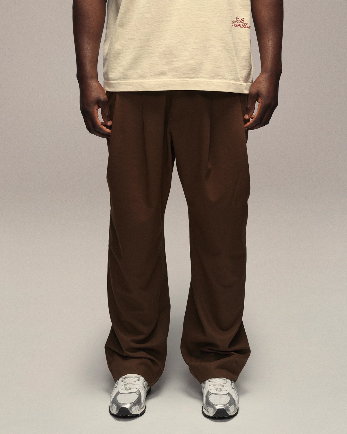 Sixth Bloom House Trouser Pleated Brown, front view