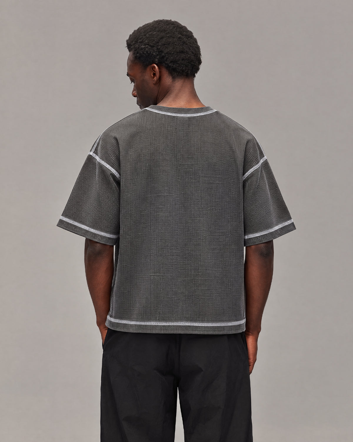 Sixth Bloom House Spray Waffle Tee Charcoal – photo 3