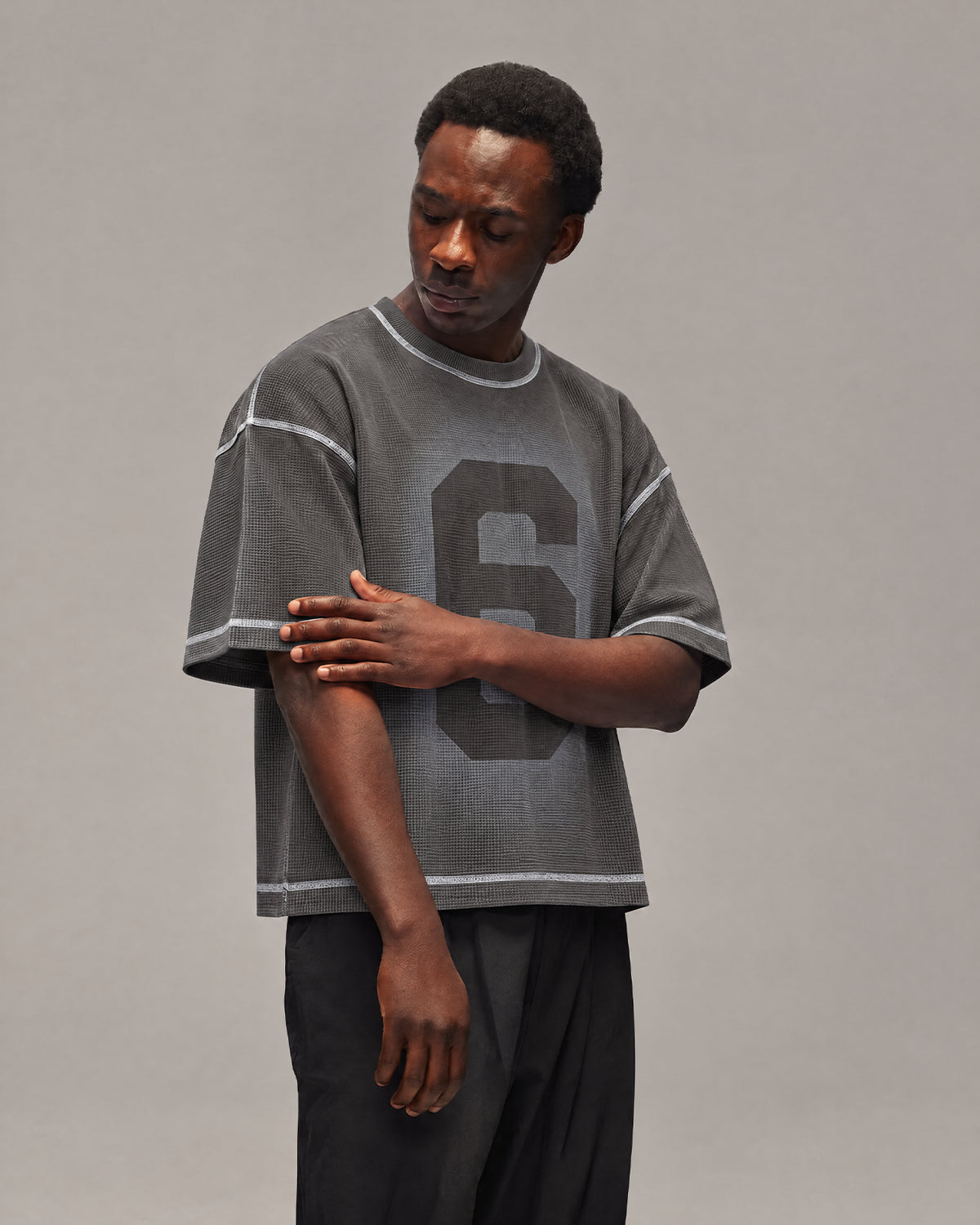 Sixth Bloom House Spray Waffle Tee Charcoal – photo 2