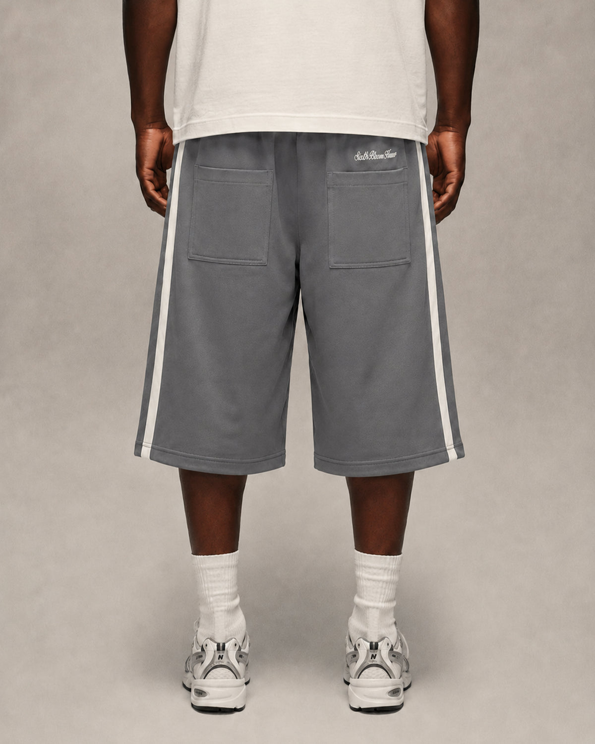 Sixth Bloom House Big Stripe Short Grey – back view
